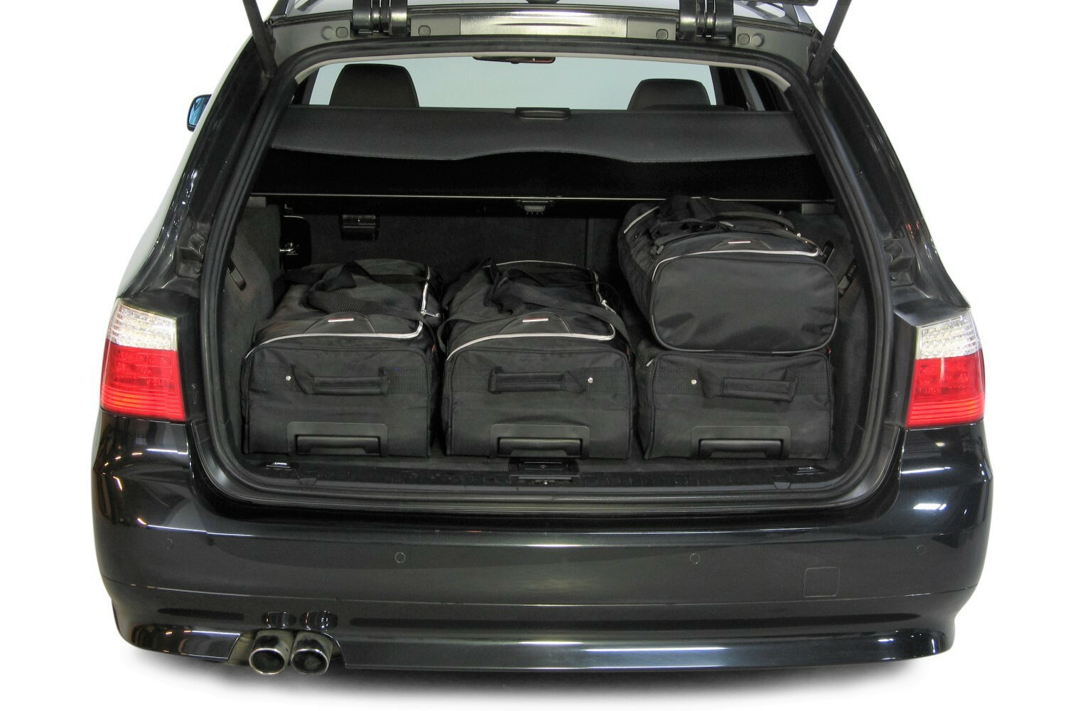 BMW 5 Series Touring (E61) 2004-2011 Car-Bags travel bags | Cabrio Supply