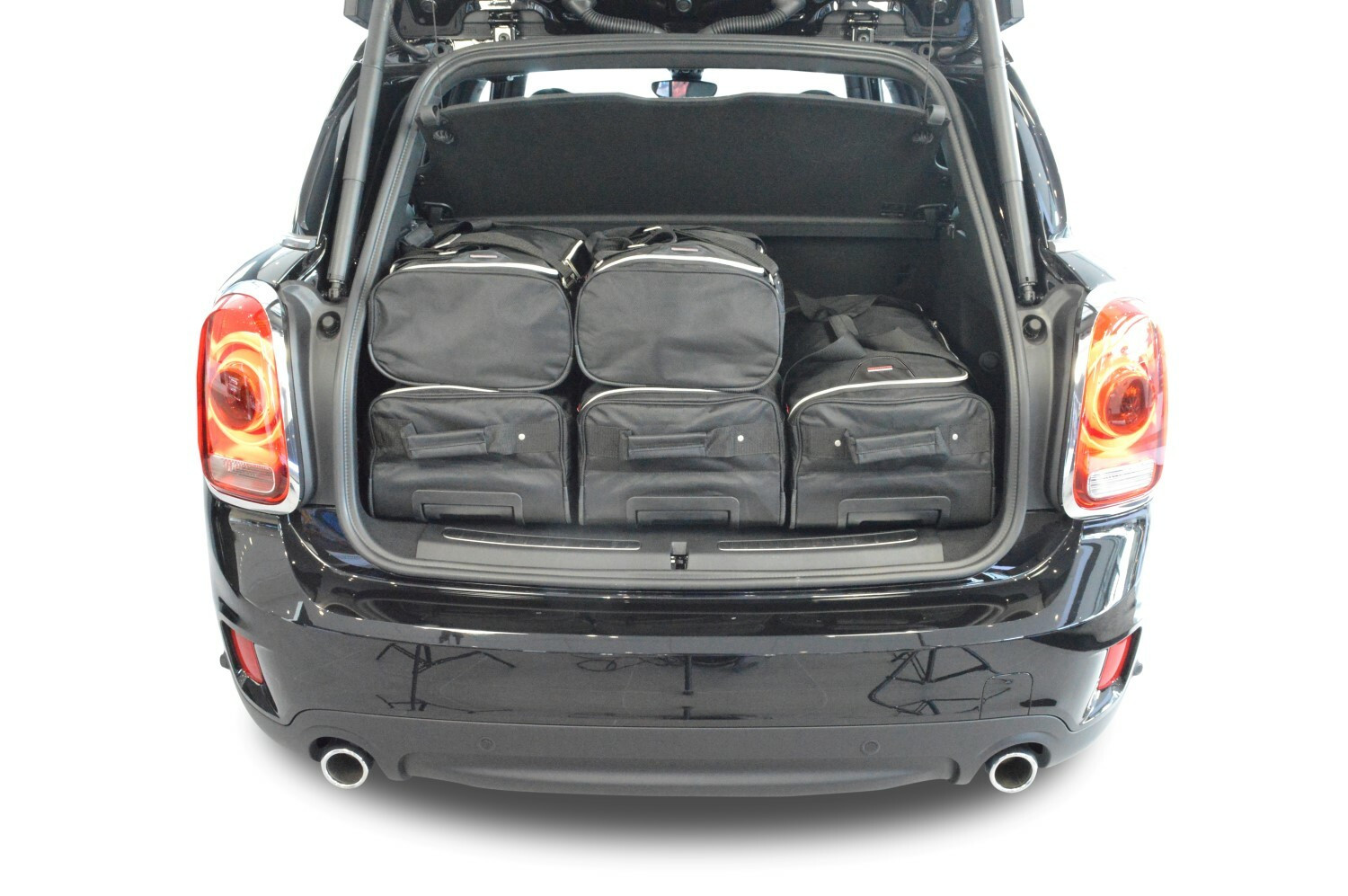 Mini Countryman (F60) 2016-present Car-Bags travel bags | Cabrio Supply
